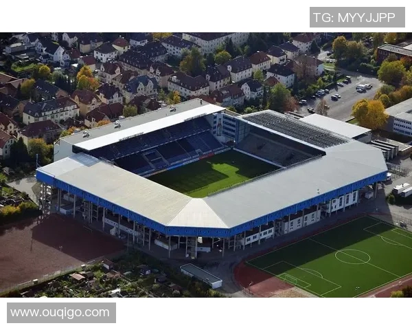 汉诺威狂胜比勒费尔德，实力碾压对手，赢得掌声雷动