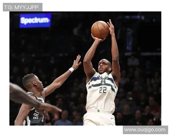 雄鹿外线射手米德尔顿入选全明星替补,为球队再添一员佼佼者 雄鹿外线射手米德尔顿入选全明星替补,为球队再添一员佼佼者